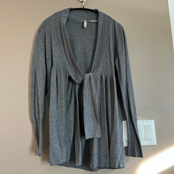 Thyme maternity shawl - Picture 2 of 5